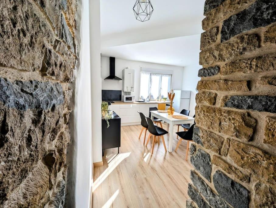 Logement Complet Dijon Centre Jusqu'A 6 Couchages Exterior foto