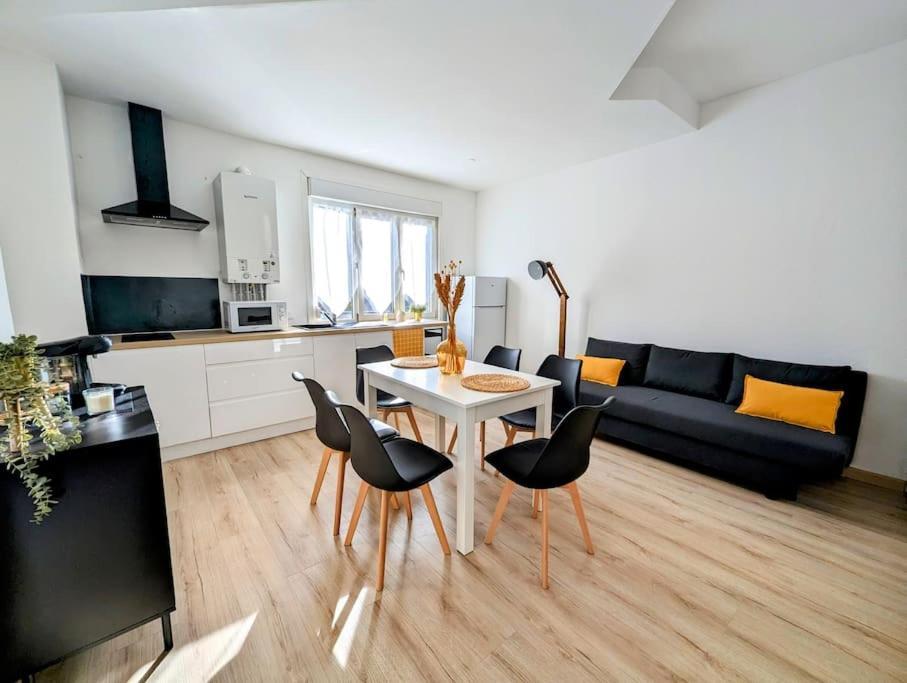 Logement Complet Dijon Centre Jusqu'A 6 Couchages Exterior foto