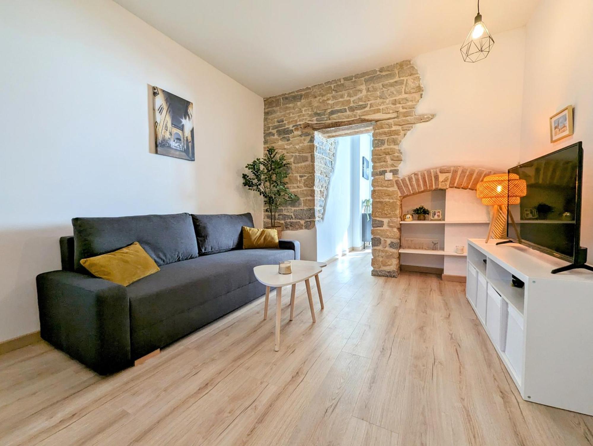 Logement Complet Dijon Centre Jusqu'A 6 Couchages Exterior foto